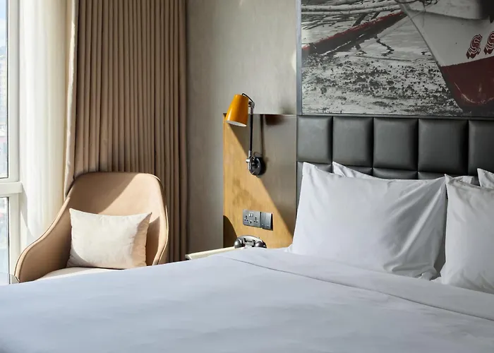 Radisson Red Mandaue 4* Cebu