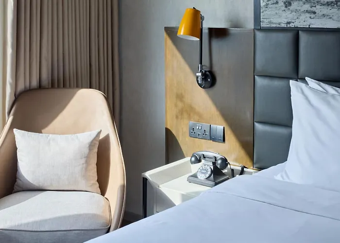 Radisson Red Mandaue 4* Cebu