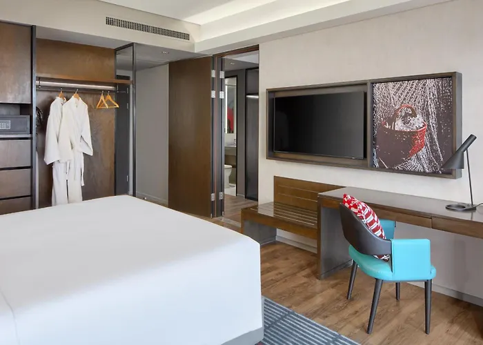 Hotel Radisson Red Mandaue Cebu