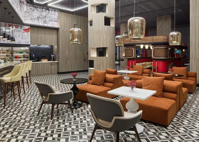 Hotel Radisson Red Mandaue 4*