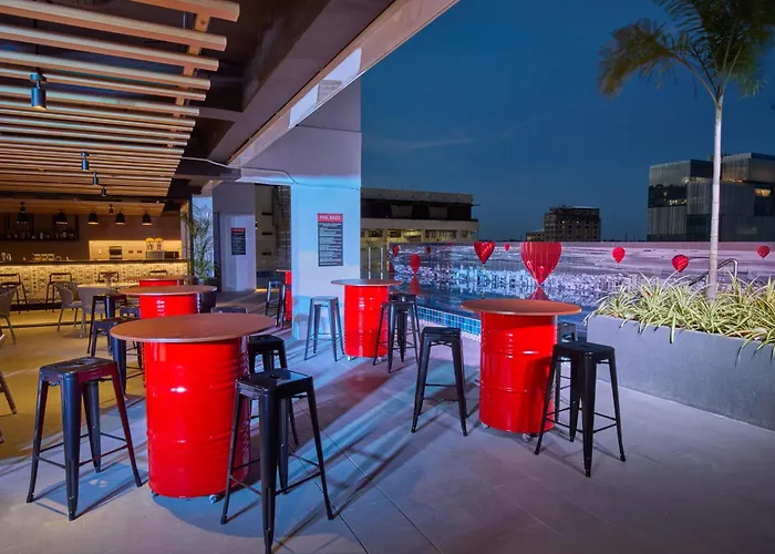 Hotel Radisson Red Mandaue 4*