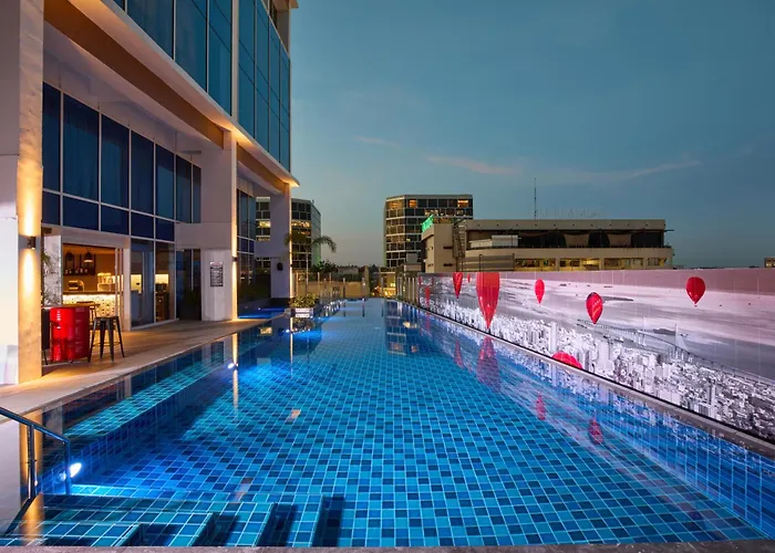Radisson Red Mandaue 4* Cebu