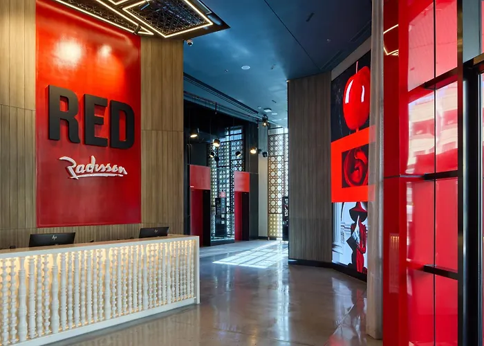 Hotel Radisson Red Mandaue 4*